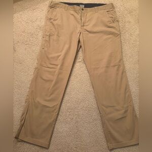 Columbia khaki cargo pants, 42x32
